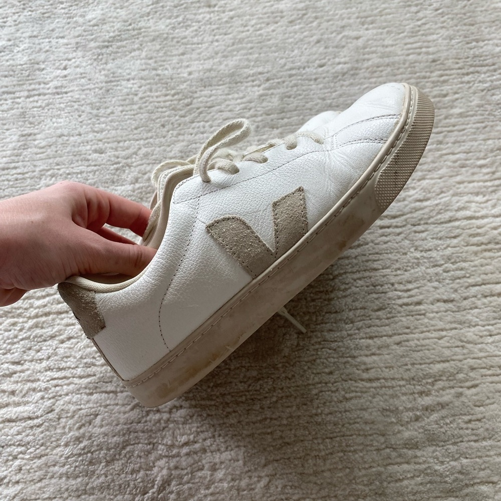 Women’s Vejas